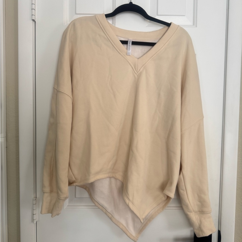Beige V-Neck Asymmetrical Hem Sweater